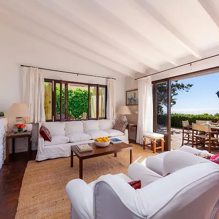 Casa Morant On The Promenade Mhm Chalet Cala Ratjada (Mallorca)
